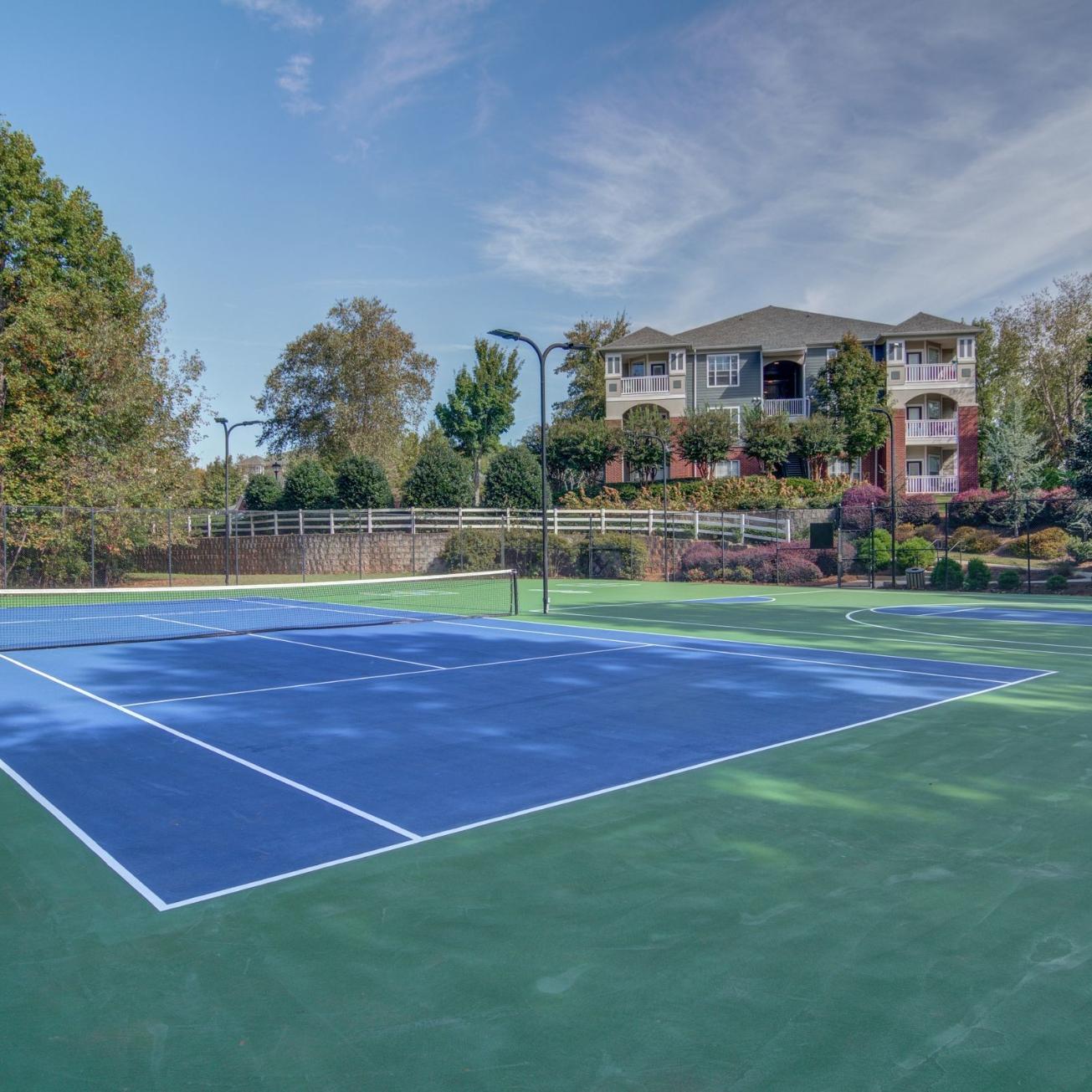 Sugarloaf_Tennis_and_Exterior.jpg